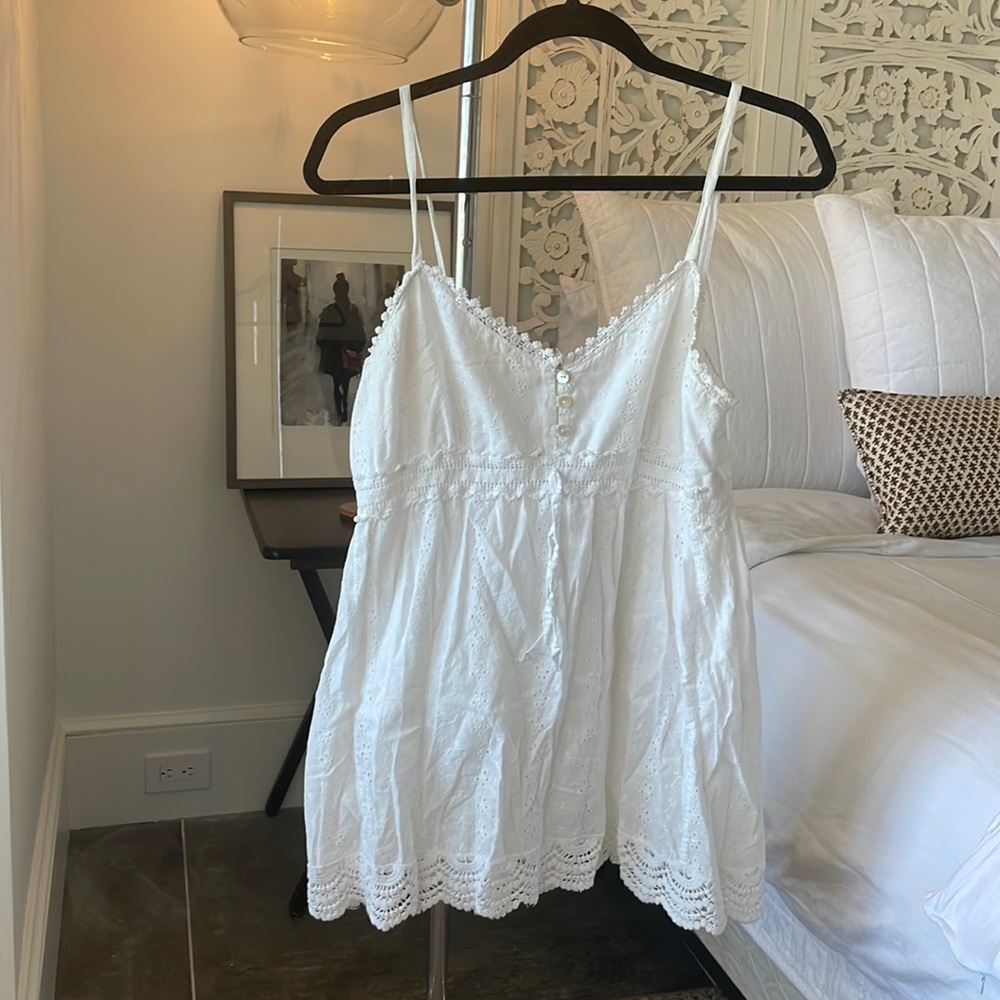 Cotton eyelet coverup